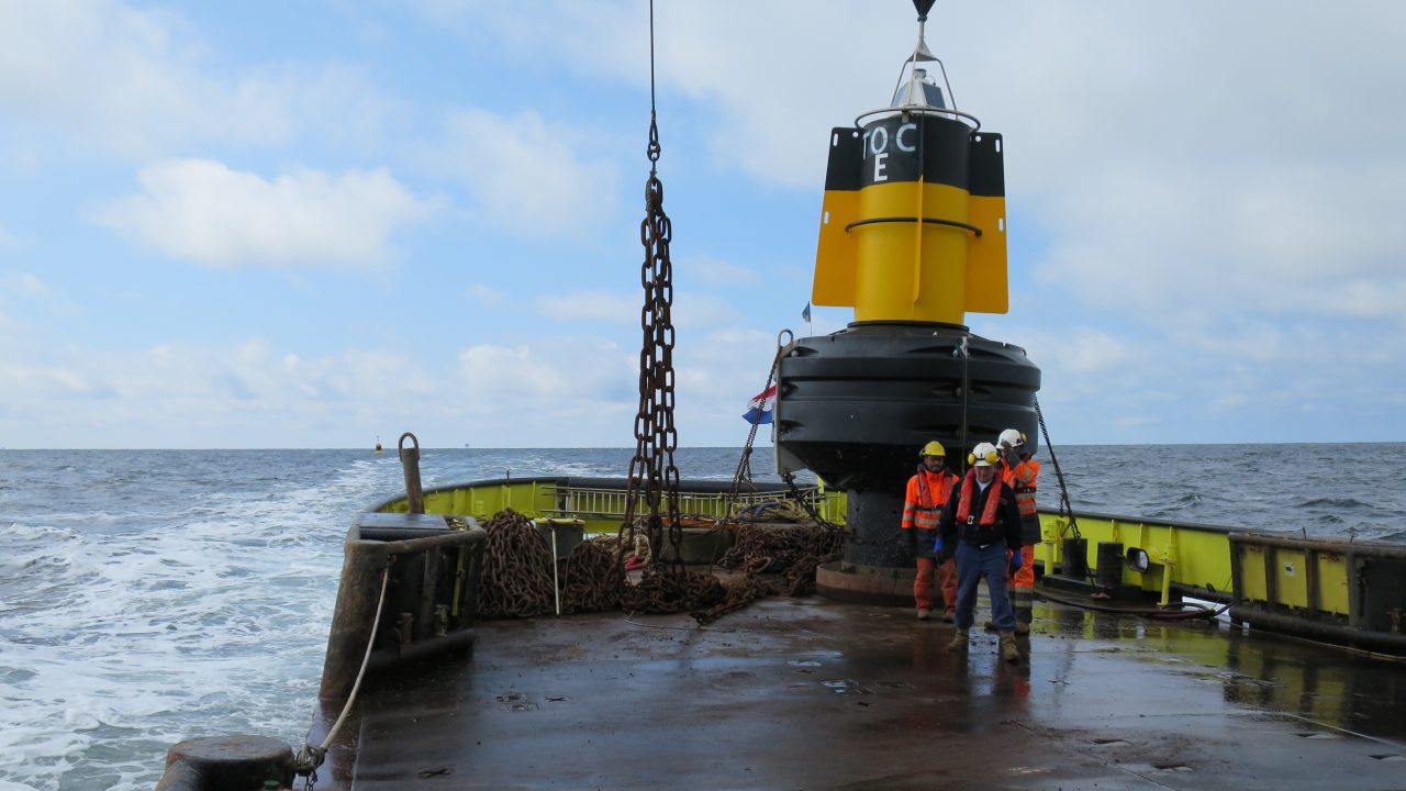 The Ocean Cleanup Secures Full Funding for Prototype | Press Releases