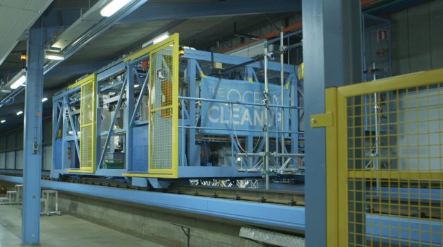 Moving carriage in the Concept Basin at MARIN research facility