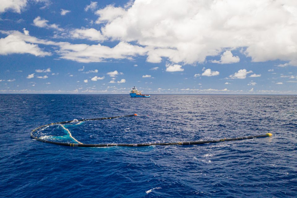 System 001/B in the Great Pacific Garbage Patch, 2019