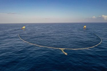 System 002 deployed in the Great Pacific Garbage Patch, the largest of the five known ocean plastic accumulation zones