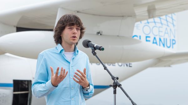 Boyan Slat speaking at the Aerial Expedition press event at Moffett Airfield in Mountain View, California on October 3, 2016