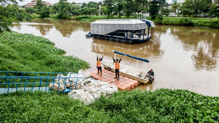 Interceptor 001™ in Cengkareng drain, Jakarta, Indonesia