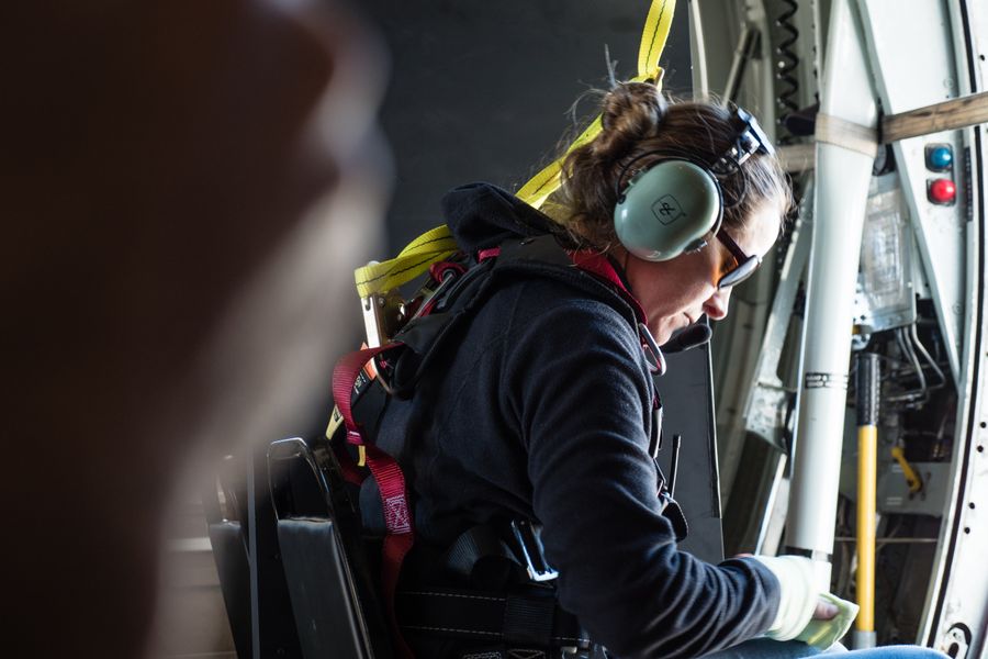 A visual observer during the Aerial Expedition (2016)