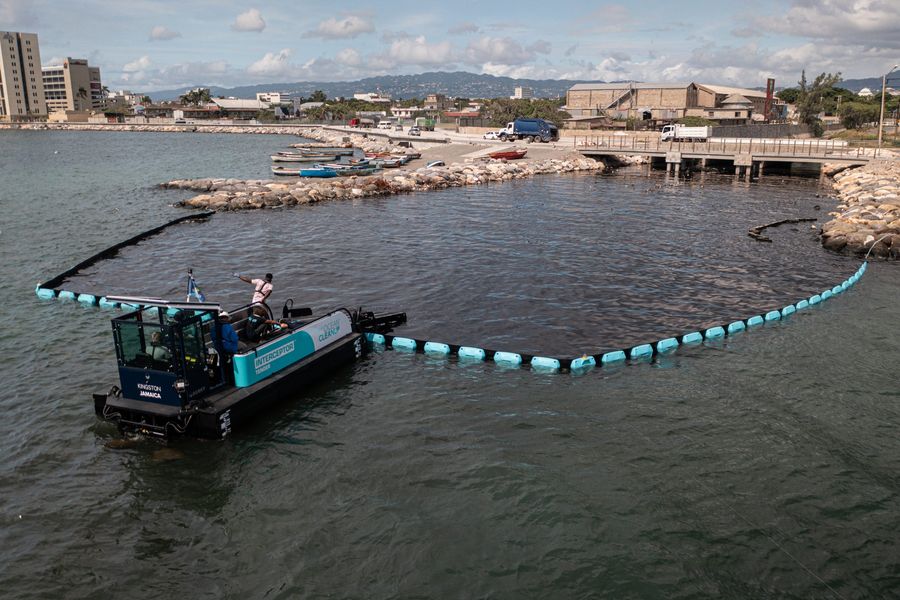 Good waste management in fishing harbours can prevent ocean