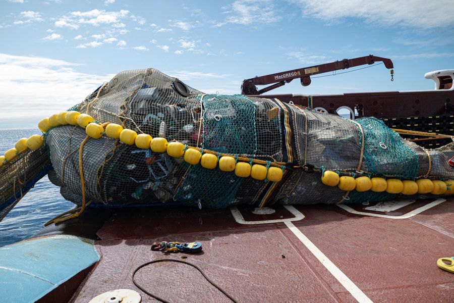 Retention system of System 002 hauled on deck for emptying, 2021